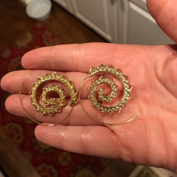 Boho looped earrings - Picture 5 of 7